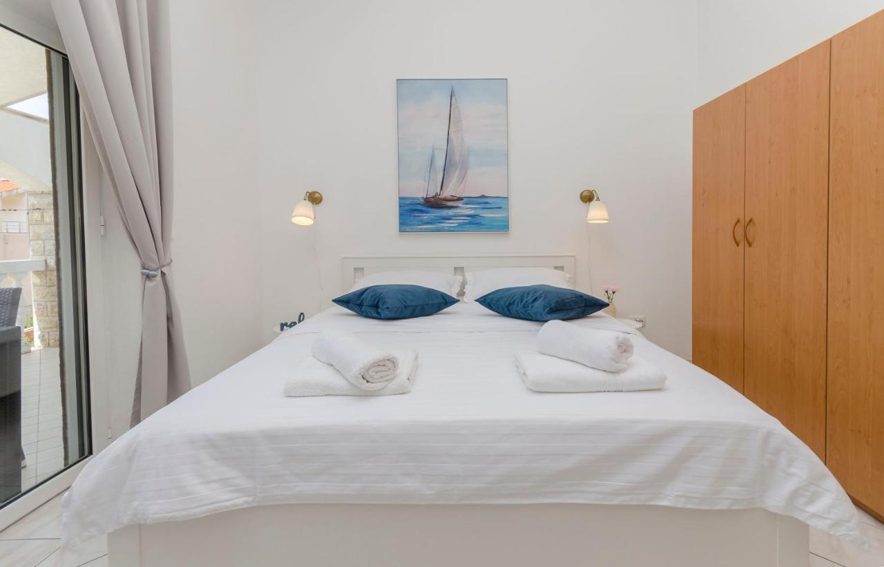 Apartments Anton Водице Екстериор снимка