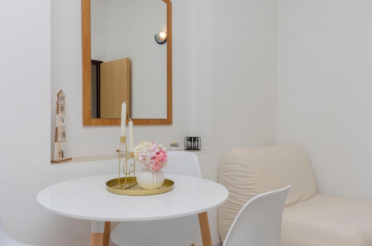Apartments Anton Водице Екстериор снимка